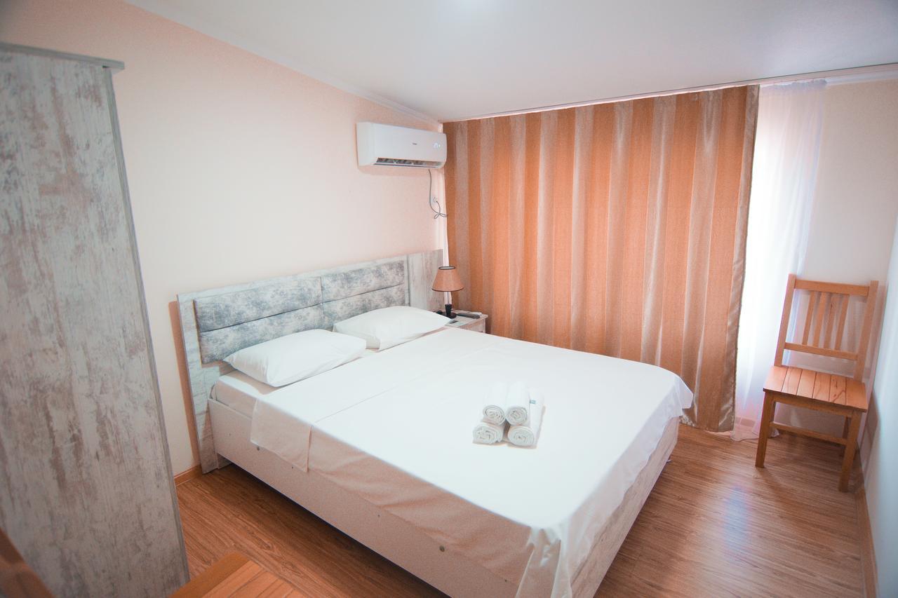 Hotel Tsiskari Telavi Kültér fotó