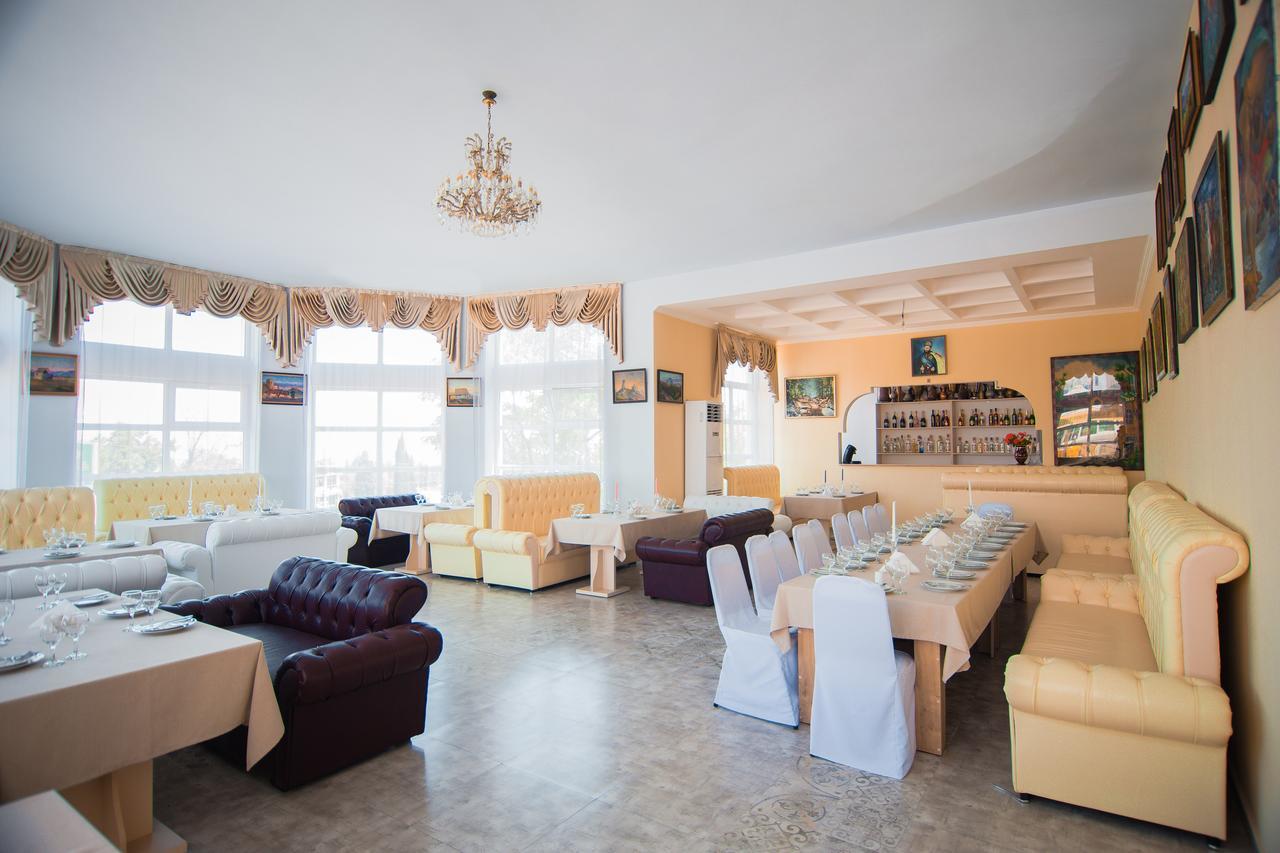 Hotel Tsiskari Telavi Kültér fotó